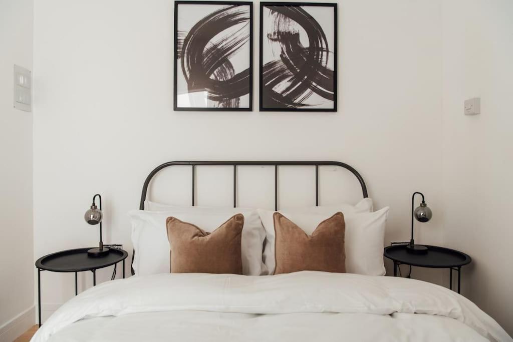 Stylish 2 Bedroom Flat In Ilford, London Экстерьер фото